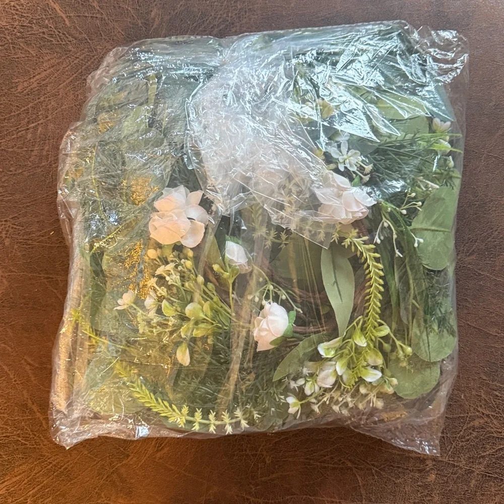 NIB Suncalla 6 Pcs Lrg Candle Rings Rose Eucalyptus Wreaths Wedding Centerpieces